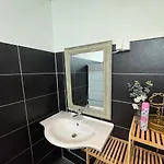 Julius Cesar Mit Private Sauna & Whirlpool 아파트