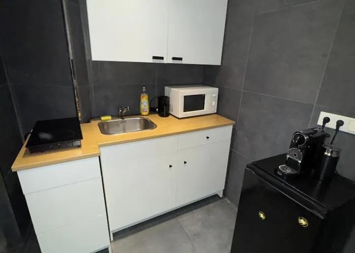 Julius Cesar Mit Private Sauna & Whirlpool ברלין