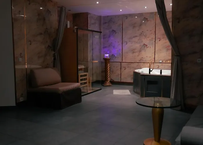 Apartamento Julius Cesar Mit Private Sauna & Whirlpool Berlín