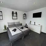 Julius Cesar Mit Private Sauna & Whirlpool * Berlin