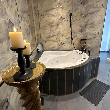 Julius Cesar Mit Private Sauna & Whirlpool Βερολίνο