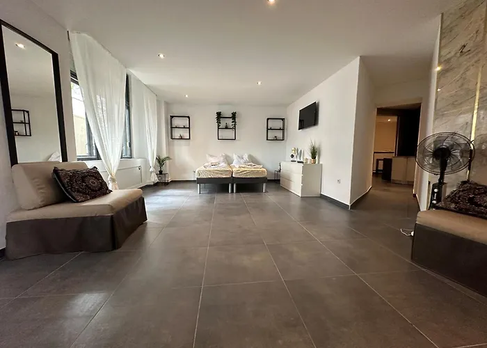 Julius Cesar Mit Private Sauna & Whirlpool *